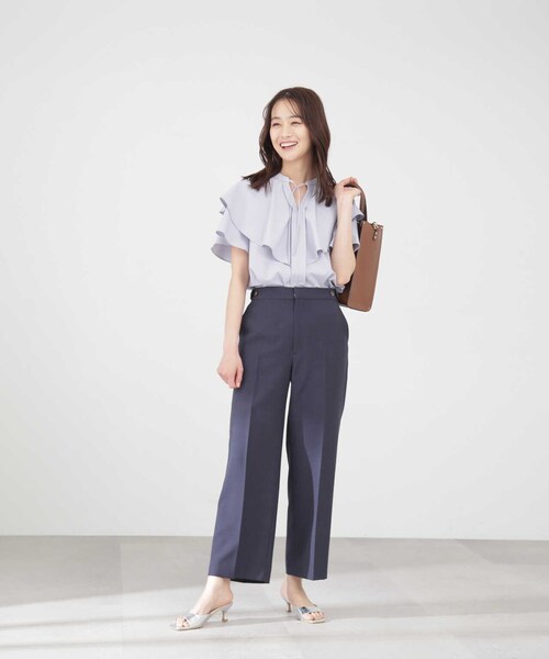 N.(N. Natural Beauty Basic)(エヌエヌナチュラルビューティーベーシック)の「【S Size Line】ドライタッチストレートパンツ(その他パンツ・レディース・ベージュ/ネイビー・MEDIUM/SMALL)」の6枚目の写真