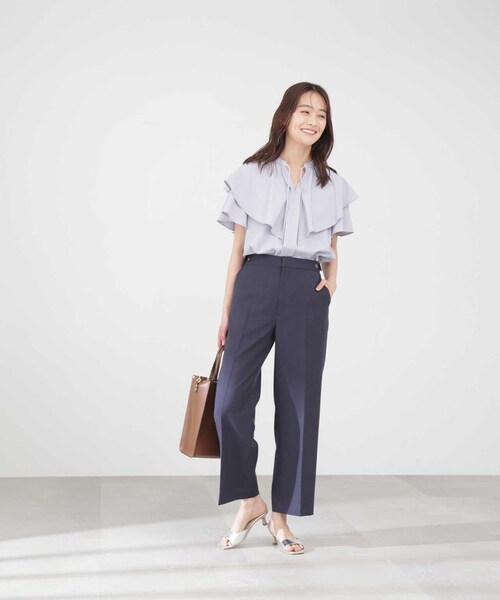 N.(N. Natural Beauty Basic)(エヌエヌナチュラルビューティーベーシック)の「【S Size Line】ドライタッチストレートパンツ(その他パンツ・レディース・ベージュ/ネイビー・MEDIUM/SMALL)」の21枚目の写真