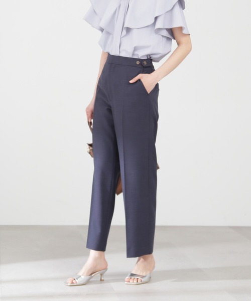 N.(N. Natural Beauty Basic)(エヌエヌナチュラルビューティーベーシック)の「【S Size Line】ドライタッチストレートパンツ(その他パンツ・レディース・ベージュ/ネイビー・MEDIUM/SMALL)」の2枚目の写真