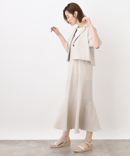 grove（グローブ）の「◆簡単に洒落見えスタイルが叶う！ボレロジャケット×キャミワンピースセット（アンサンブル・レディース・ブルー/ブラック/ライトベージュ・02/03/04/01/05）」の5枚目の写真