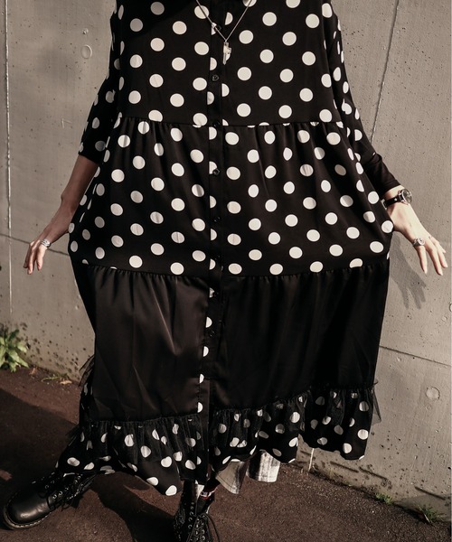 rovtski(ロフトスキー)の「DOT配色ティアードシャツワンピース(シャツワンピース・レディース・ブラック・FREE)」の9枚目の写真