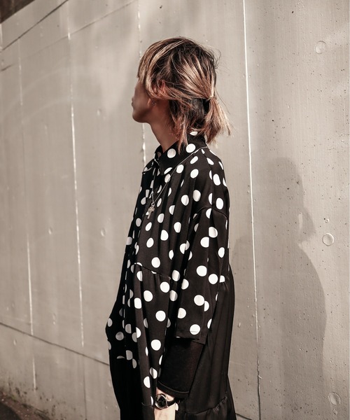 rovtski(ロフトスキー)の「DOT配色ティアードシャツワンピース(シャツワンピース・レディース・ブラック・FREE)」の10枚目の写真