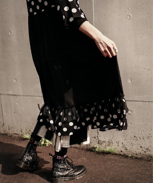 rovtski(ロフトスキー)の「DOT配色ティアードシャツワンピース(シャツワンピース・レディース・ブラック・FREE)」の12枚目の写真