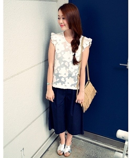 SHIPS for women（シップスフォーウィメン）の「★★コンビフリンジポシェット（ショルダーバッグ・レディース・ブラック/ベージュ/ゴールド・ONE SIZE）」の13枚目の写真