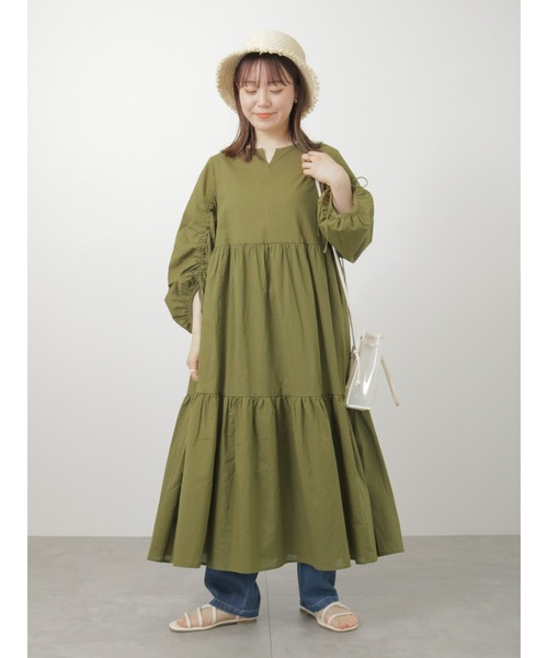 ehka sopo（エヘカソポ）の「袖ドロストティアードワンピース（ワンピース・レディース・ブラック/オフホワイト/カーキ・ﾌﾘ-）」の21枚目の写真