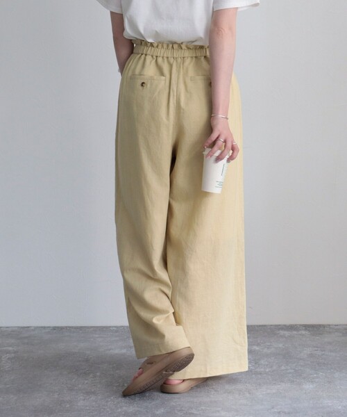 fredy emue（フレディエミュ）の「デニム/リネン混イージーワイドパンツ（その他パンツ・レディース・ピンク/ダークグリーン/イエロー/ブルー・36/38）」の18枚目の写真