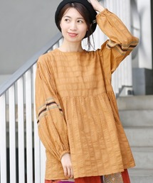 コットンサッカーストライプ刺繍ブラウス