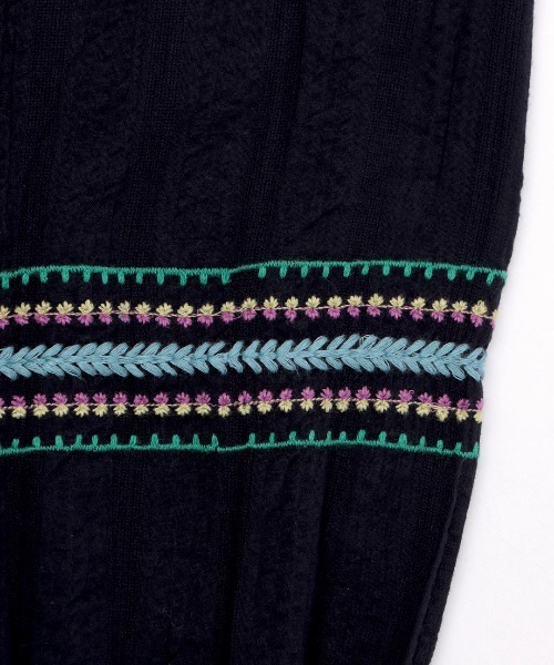 チチカカ(チチカカ)の「コットンサッカーストライプ刺繍ブラウス(シャツ/ブラウス・レディース・ネイビー/キャメル/ブルー・FREE)」の18枚目の写真