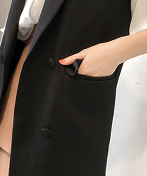 Amulet(アミュレット)の「ノースリーブジャケット(ベスト・レディース・カーキ/ブラック/ベージュ・XL/M/L)」の16枚目の写真