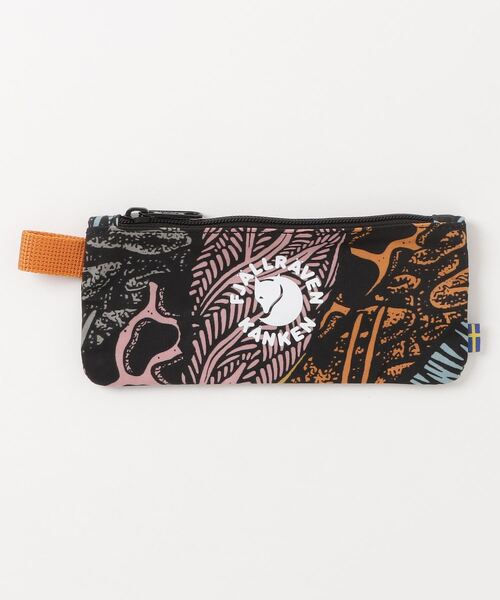 FJALL RAVEN （フェールラーベン）の「Kanken Art Plus