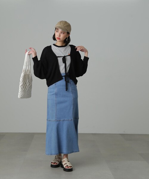 FREE'S MART（フリーズマート）の「【Sシリーズ対応】パネル切替マーメイドデニムスカート（デニムスカート・レディース・ダークネイビー/ホワイト系その他/ブルー系その他2・MEDIUM/SMALL/X-SMALL）」の19枚目の写真