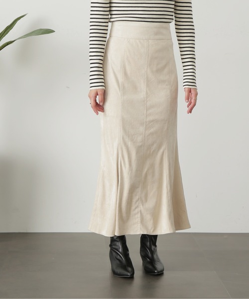 FREE'S MART（フリーズマート）の「【Sシリーズ対応】パネル切替マーメイドデニムスカート（デニムスカート・レディース・ダークネイビー/ホワイト系その他/ブルー系その他2・MEDIUM/SMALL/X-SMALL）」の2枚目の写真