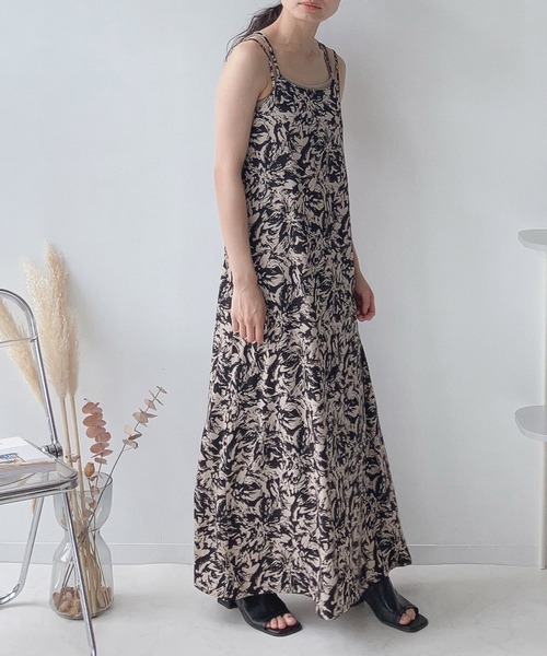 AS KNOW AS plus（アズノゥアズプラス）の「〇後リボン バッククロスキャミワンピース（ワンピース・レディース・ホワイト系/ブラック系/ブラック系1・FREE）」の14枚目の写真