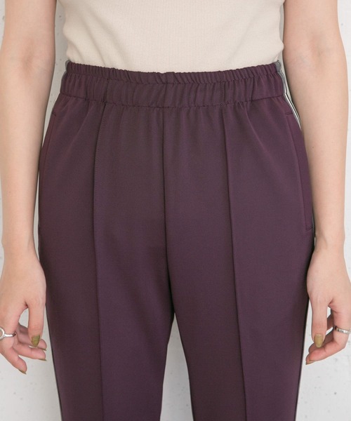 KBF（ケイビーエフ）の「フレアトラックパンツ（その他パンツ・レディース・パープル/ネイビー・ONE）」の22枚目の写真