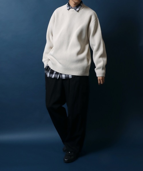 ANPAS（アンパス）の「Knit Pullover/別注 オーバーサイズ クルーネック ニット 吸水速乾 UVカット マシンウォッシャブル 帯電防止 抗ピリング（ニット/セーター・メンズ・ブラック/オフホワイト/グレイッシュベージュ/ブルー/チャコール・M/LL/L）」の7枚目の写真