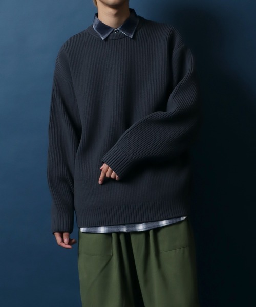 ANPAS（アンパス）の「Knit Pullover/別注 オーバーサイズ クルーネック ニット 吸水速乾 UVカット マシンウォッシャブル 帯電防止 抗ピリング（ニット/セーター・メンズ・ブラック/オフホワイト/グレイッシュベージュ/ブルー/チャコール・M/LL/L）」の20枚目の写真