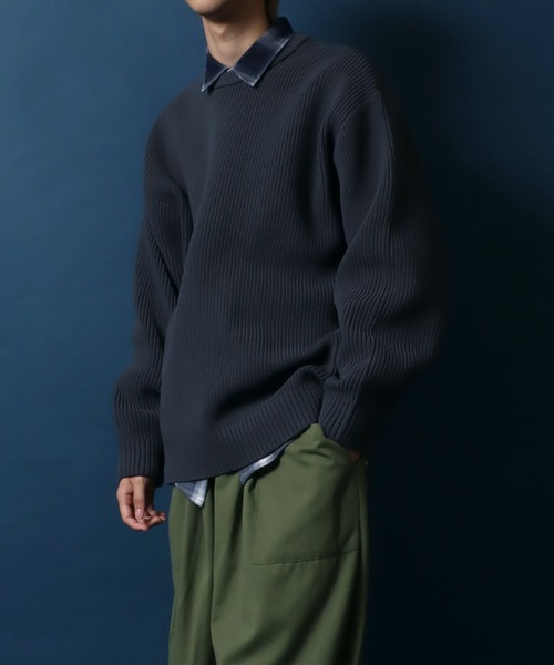 ANPAS（アンパス）の「Knit Pullover/別注 オーバーサイズ クルーネック ニット 吸水速乾 UVカット マシンウォッシャブル 帯電防止 抗ピリング（ニット/セーター・メンズ・ブラック/オフホワイト/グレイッシュベージュ/ブルー/チャコール・M/LL/L）」の21枚目の写真