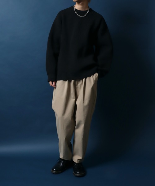 ANPAS（アンパス）の「Knit Pullover/別注 オーバーサイズ クルーネック ニット 吸水速乾 UVカット マシンウォッシャブル 帯電防止 抗ピリング（ニット/セーター・メンズ・ブラック/オフホワイト/グレイッシュベージュ/ブルー/チャコール・M/LL/L）」の8枚目の写真