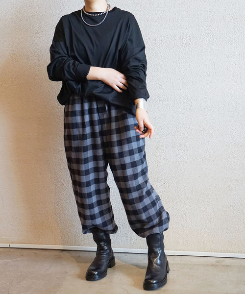 JOURNAL STANDARD LUXE（ジャーナルスタンダード　ラックス）の「コンパクトジャージークルーネックビッグプルオーバー（Tシャツ/カットソー・レディース・ネイビー/ブラック/ホワイト・FREE）」の4枚目の写真