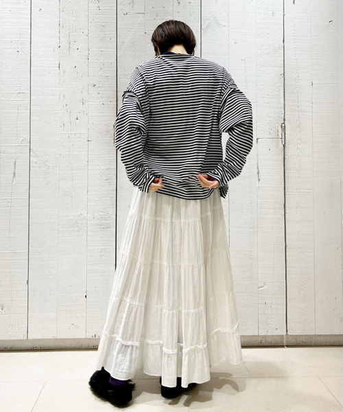 JOURNAL STANDARD LUXE（ジャーナルスタンダード　ラックス）の「コンパクトジャージークルーネックビッグプルオーバー（Tシャツ/カットソー・レディース・ネイビー/ブラック/ホワイト・FREE）」の21枚目の写真