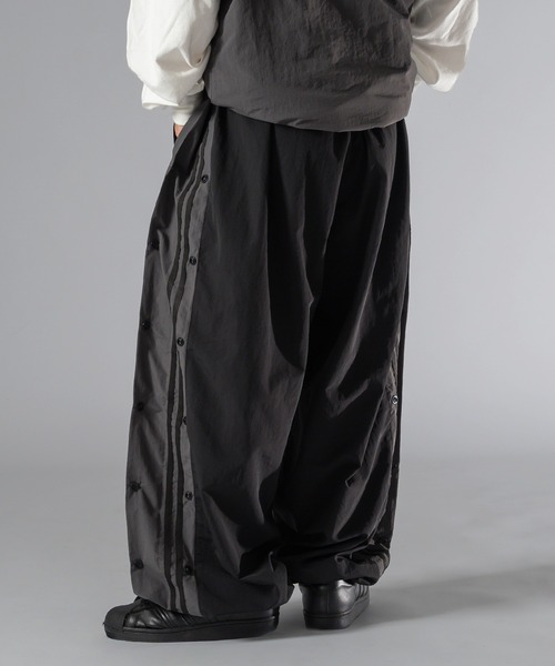 kutir（クティール）の「【低身長向けアイテム】2way配色ナイロンラインパンツ（その他パンツ・メンズ・ピンク系その他/ブラック/ネイビー・MEDIUM/SMALL）」の18枚目の写真