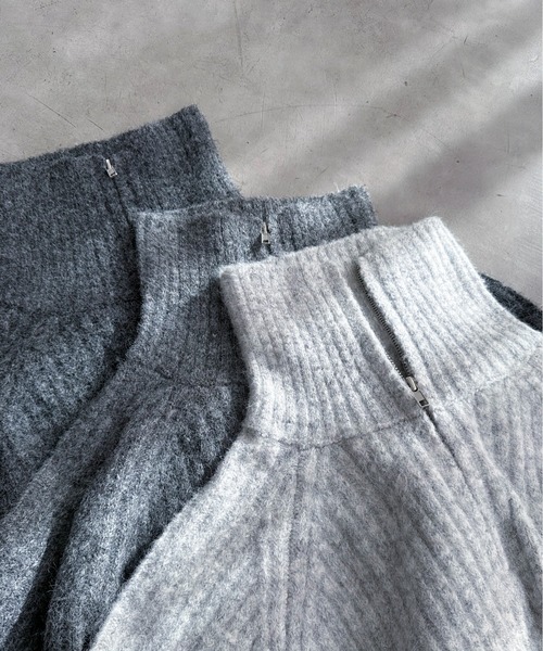 EPIMI E'PIMMY（エピミエピミー）の「【ハンドウォッシャブル】ウール混ショート丈ハーフジッププルオーバー（ニット/セーター・レディース・杢グレー/オフホワイト/ブラック・MEDIUM）」の12枚目の写真