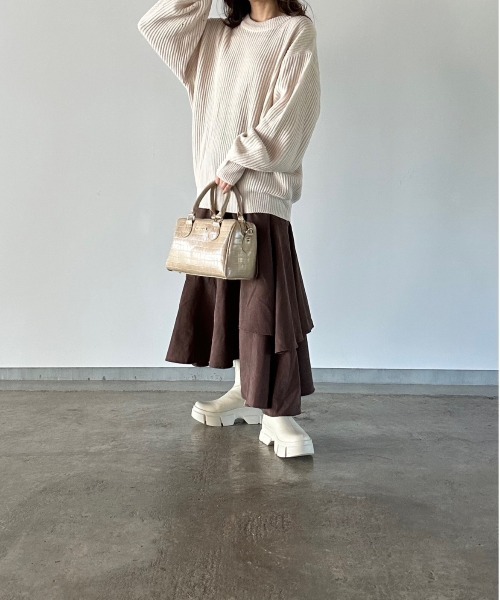 t a r o s u(タロス)の「crew neck oversize knit/クルーネックオーバーサイズニット(ニット/セーター・レディース・ネイビー/ベージュ・FREE)」の19枚目の写真