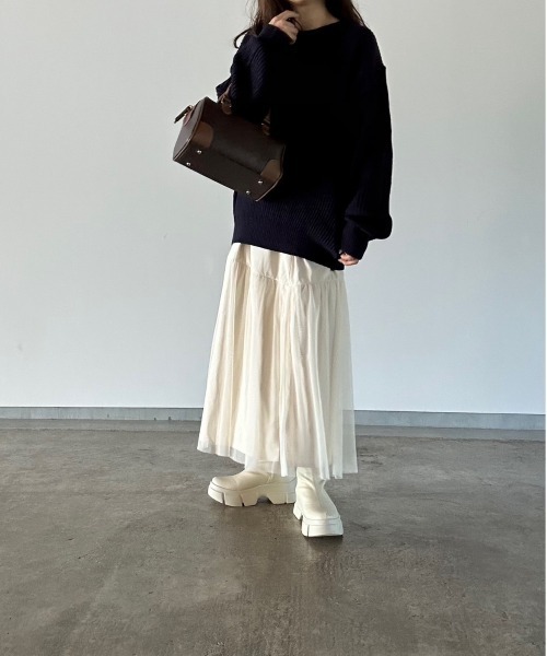 t a r o s u(タロス)の「crew neck oversize knit/クルーネックオーバーサイズニット(ニット/セーター・レディース・ネイビー/ベージュ・FREE)」の13枚目の写真