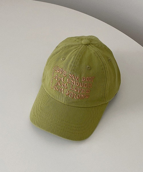 Vipoa（ヴィポア）の「レタリングキャップ（キャップ・レディース・レッド/グレー/アイボリー/グリーン/ブラック/ピンク/オレンジ/ネイビー・FREE）」の5枚目の写真