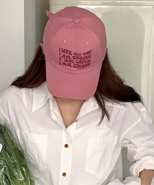 Vipoa（ヴィポア）の「レタリングキャップ（キャップ・レディース・レッド/グレー/アイボリー/グリーン/ブラック/ピンク/オレンジ/ネイビー・FREE）」の10枚目の写真