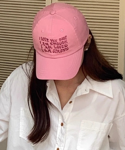 Vipoa（ヴィポア）の「レタリングキャップ（キャップ・レディース・レッド/グレー/アイボリー/グリーン/ブラック/ピンク/オレンジ/ネイビー・FREE）」の9枚目の写真