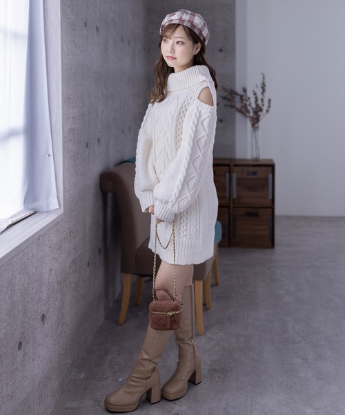 clear（クリア）の「肩開きケーブルニットミニワンピース（ワンピース・レディース・杢グレー/ベージュ/アイボリー・F）」の10枚目の写真