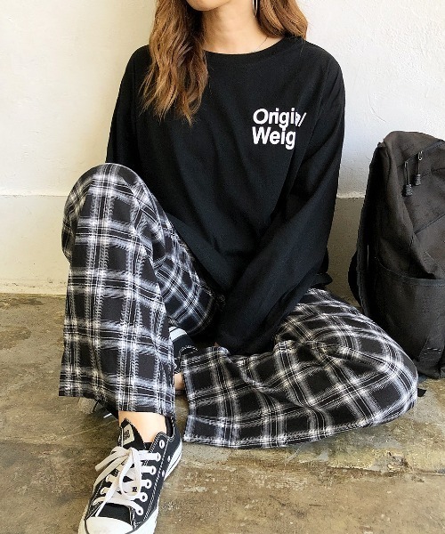 SHEENA(シーナ)の「バックBIGロゴプリントルーズロンT(Tシャツ/カットソー・レディース・チャコールグレー/グレー系その他/ホワイト/ブラック・M)」の5枚目の写真