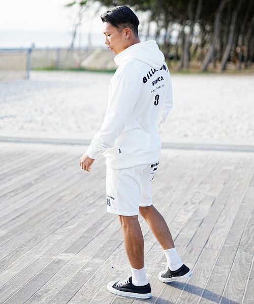 BILLABONG（ビラボン）の「BILLABONG/ビラボン パイル地　プルオーバーフーディ パーカー バックロゴ/セットアップ対応 BE011-012（パーカー・メンズ・オフホワイト/グレー・L/M）」の8枚目の写真