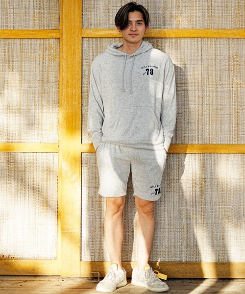 BILLABONG（ビラボン）の「BILLABONG/ビラボン パイル地　プルオーバーフーディ パーカー バックロゴ/セットアップ対応 BE011-012（パーカー・メンズ・オフホワイト/グレー・L/M）」の14枚目の写真