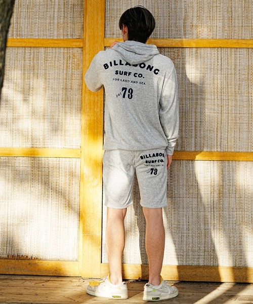 BILLABONG（ビラボン）の「BILLABONG/ビラボン パイル地　プルオーバーフーディ パーカー バックロゴ/セットアップ対応 BE011-012（パーカー・メンズ・オフホワイト/グレー・L/M）」の16枚目の写真