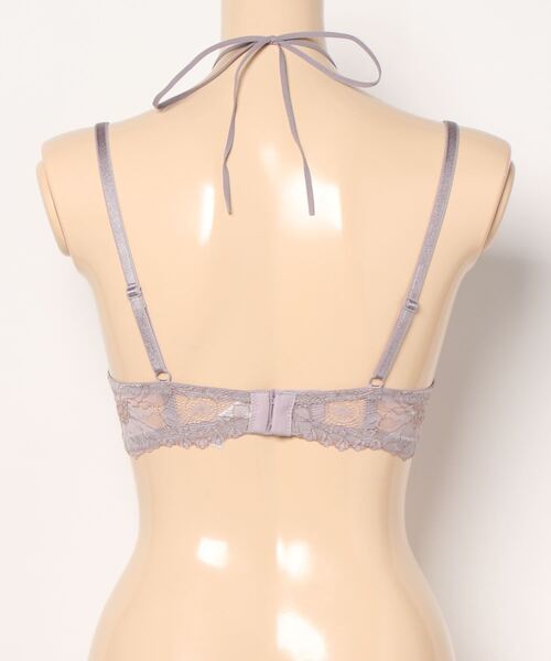 ANNEBRA(アンブラ)の「Romance チョーカー付きモールドカップブラジャー(ブラジャー・レディース・ライトグリーン/ライトパープル・B70/C70/F75/D75/E80/D80/G70/D70/F70/C75/E70/G75/B75/E75/C80)」の21枚目の写真