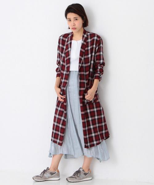 Another Edition(アナザーエディション)の「■オンブレーチェックガウン/AEBC C/R OMBRE CHK GOWN◆(カーディガン/ボレロ・レディース・グレー/ブラウン/ワイン・フリ-)」の3枚目の写真