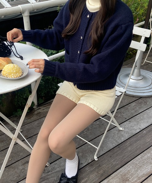 RiLi（リリ）の「脚長ニットショートパンツ【RL】（その他パンツ・レディース・アイボリー/ブラック・FREE）」の3枚目の写真