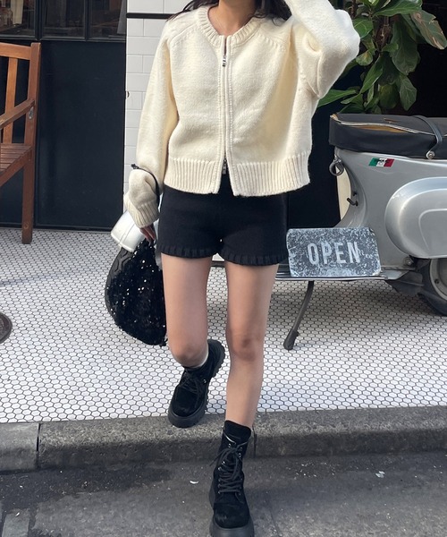 RiLi（リリ）の「脚長ニットショートパンツ【RL】（その他パンツ・レディース・アイボリー/ブラック・FREE）」の7枚目の写真