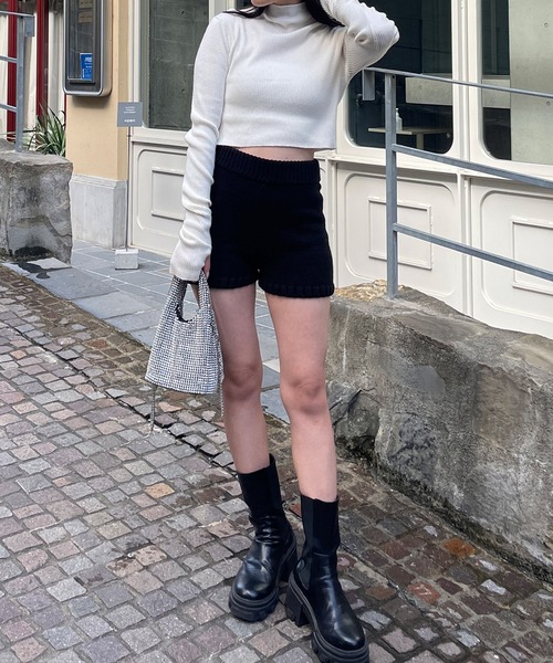 RiLi（リリ）の「脚長ニットショートパンツ【RL】（その他パンツ・レディース・アイボリー/ブラック・FREE）」の8枚目の写真