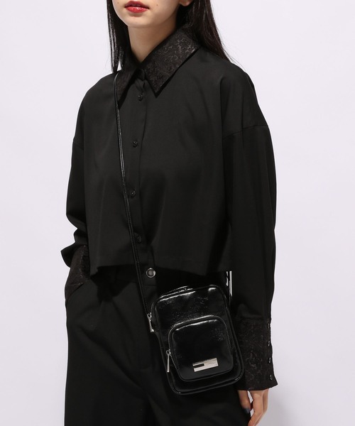 HARE(ハレ)の「メタリックフェイクレザーミニバッグ(HARE)(ショルダーバッグ・レディース・ブラック/シルバー・FREE)」の1枚目の写真