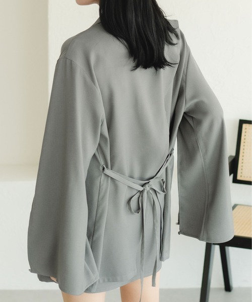 fupel（フぺル）の「マルチウェイスリーブスリットリボンジャケット(セットアップ可能)（テーラードジャケット・レディース・アイボリー/グレー・FREE）」の11枚目の写真