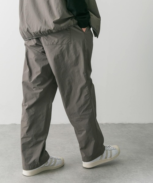 URBAN RESEARCH DOORS（アーバンリサーチドアーズ）の「『セットアップ対応』URDリップストップナイロンパンツ（その他パンツ・メンズ・チャコールグレー/ブラック/グレー系その他・MEDIUM/LARGE）」の13枚目の写真