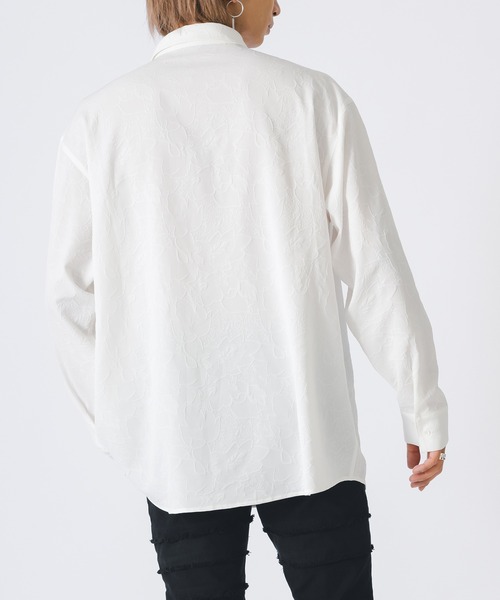 REGIEVO（レジエボ）の「REGIEVO セクシーなジャガードシャツ（シャツ/ブラウス・メンズ・オフホワイト/ブラック・MEDIUM/LARGE）」の7枚目の写真