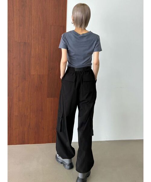 EMODA(エモダ)の「メタルロゴTシャツ(Tシャツ/カットソー・レディース・ブラック/グレー/ホワイト・FREE)」の14枚目の写真