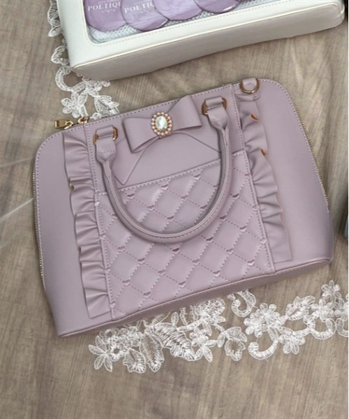 axes femme POETIQUE（アクシーズファムポエティック）の「ビジューリボン推し活バッグ（ショルダーバッグ・レディース・サックスブルー/ブラック/ラベンダー/ホワイト・FREE）」の4枚目の写真