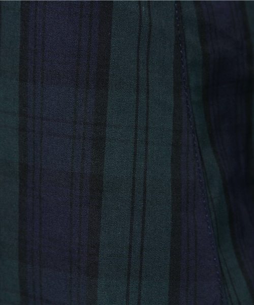 earth music&ecology（アースミュージックアンドエコロジー）の「ショルダーフリルブラウス（シャツ/ブラウス・レディース・ネイビー/アイボリー/グリーン系その他・LARGE/MEDIUM）」の13枚目の写真