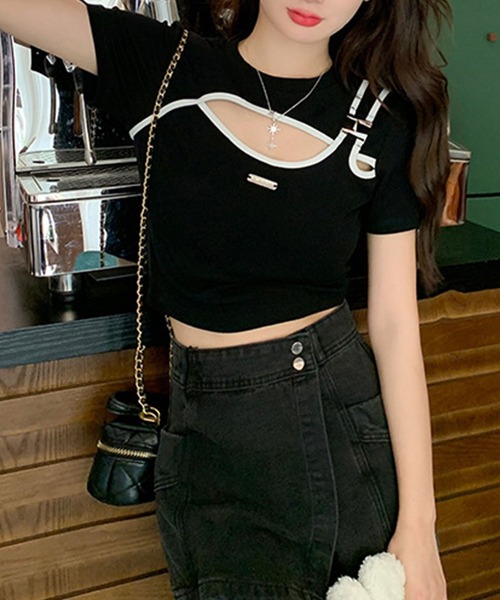 GLAMOROUS JANE(グラマラスジェーン)の「胸元カットアウト配色バインダーショート丈Tシャツ(Tシャツ/カットソー・レディース・ブラック/ホワイト・FREE)」の11枚目の写真