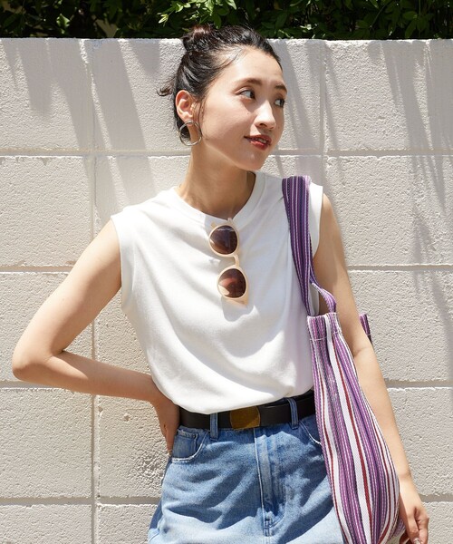 FREAK'S STORE(フリークスストア)の「限定展開 MINT ノースリーブ Tシャツ (抗菌防臭・接触冷感)(Tシャツ/カットソー・レディース・ベージュ/ライトグレー/ブラウン/レッド/オフホワイト/ブラック/オリーブ・SMALL/MEDIUM/LARGE)」の14枚目の写真